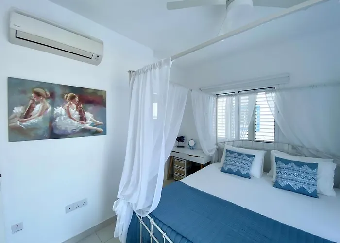 Kapparis Sunrise * Paralímni