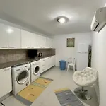 Kapparis Sunrise Villa *