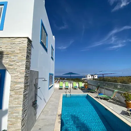 Вилла Kapparis Sunrise Паралимни