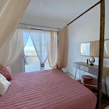 Kapparis Sunrise Villa *