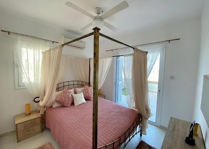 Kapparis Sunrise Villa Paralimni